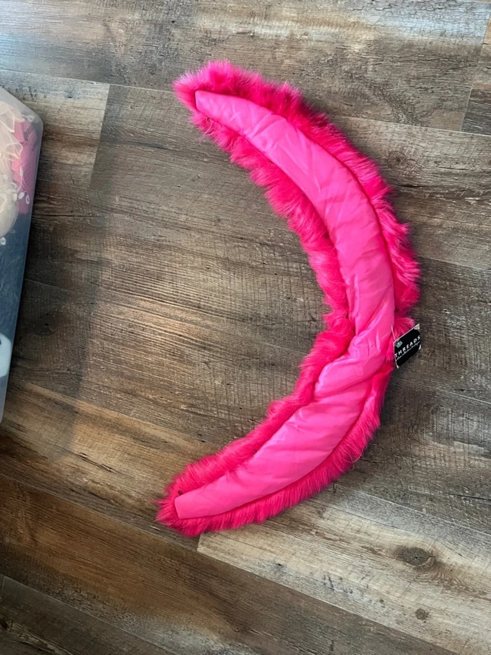 Vibrant Fuchsia Faux Fur Wrap Scarf‎